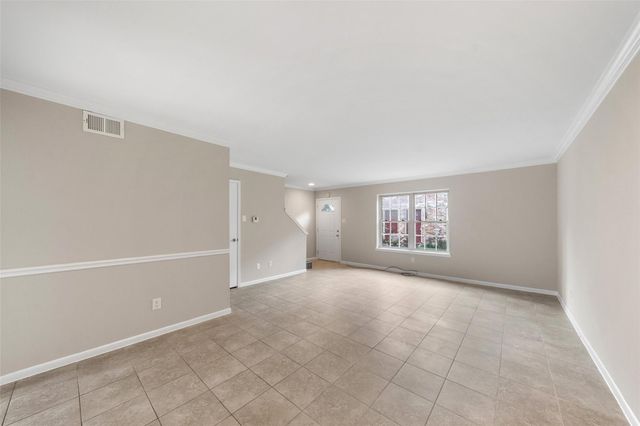 515 Tallowood Road 23, Houston, TX 77024
