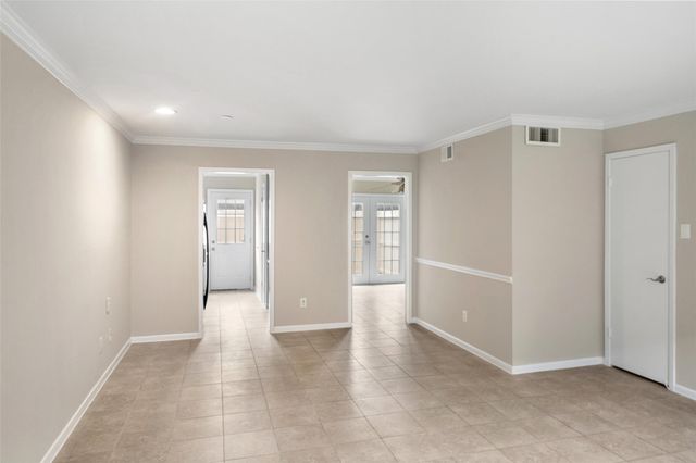 515 Tallowood Road 23, Houston, TX 77024