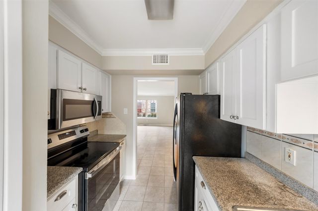 515 Tallowood Road 23, Houston, TX 77024