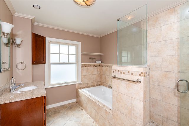 331 Forrer Boulevard, Oakwood, OH 45419
