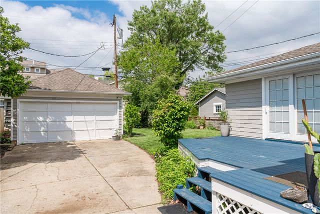 331 Forrer Boulevard, Oakwood, OH 45419