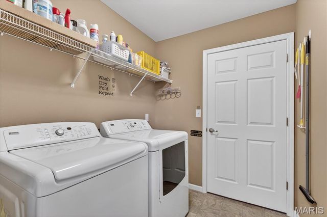 5037 Bristol Hill Dr, O'fallon, IL 62269