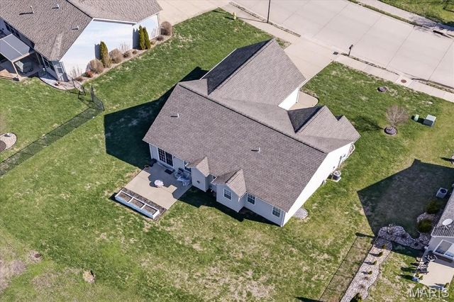 5037 Bristol Hill Dr, O'fallon, IL 62269