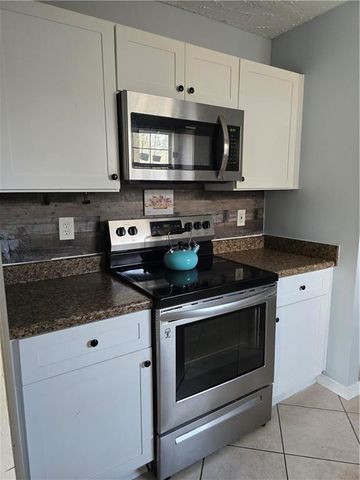 4132 Summer Place, Snellville, GA 30039