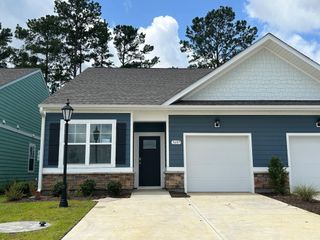 3880 Bingley St., Ash, NC 28420