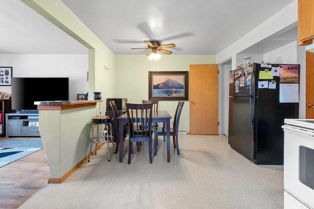 801 CAROLINE STREET, Neenah, WI 54956