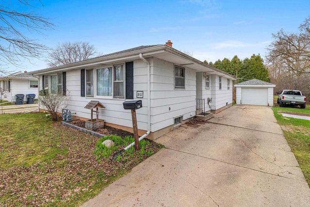 801 CAROLINE STREET, Neenah, WI 54956