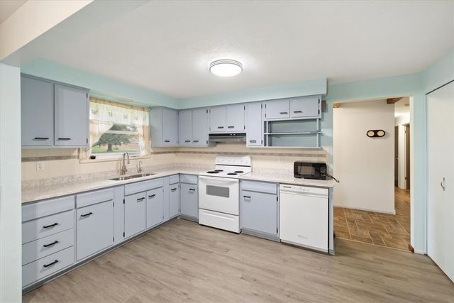 5325 David Drive, Tipp City, OH 45371