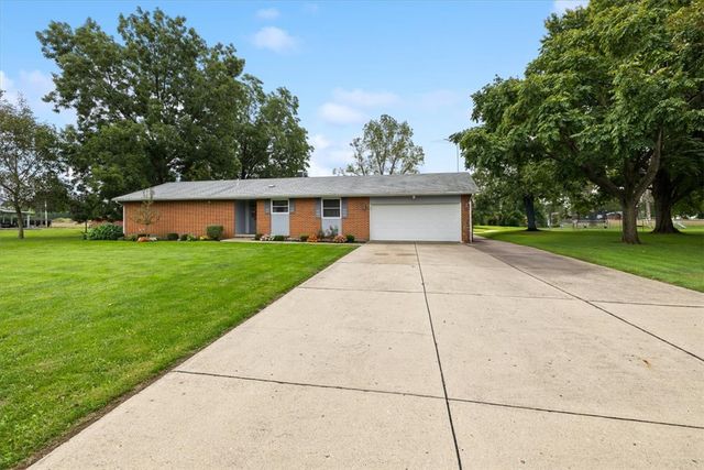 5325 David Drive, Tipp City, OH 45371