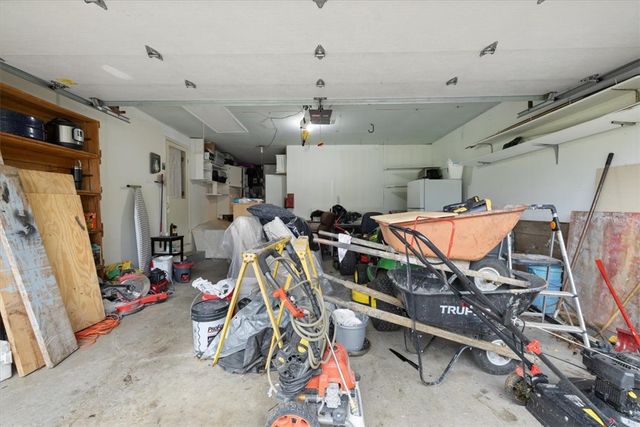 5325 David Drive, Tipp City, OH 45371