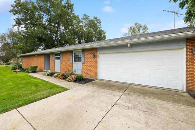 5325 David Drive, Tipp City, OH 45371