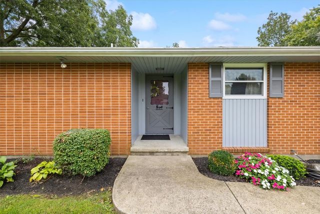 5325 David Drive, Tipp City, OH 45371