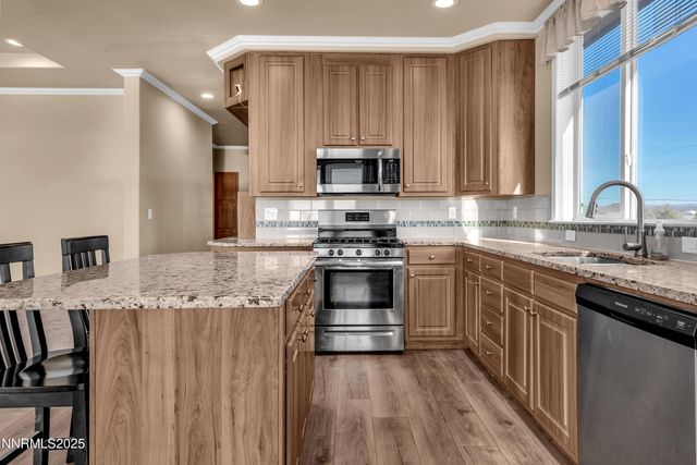 6275 Chimney Road, Sun Valley, NV 89433