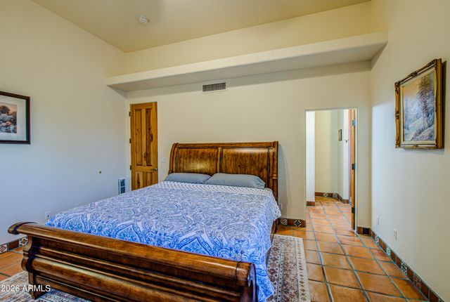 8540 E MCDOWELL Road 122, Mesa, AZ 85207