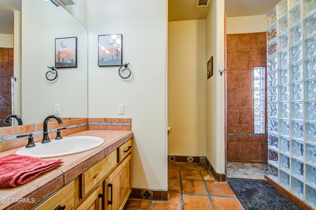 8540 E MCDOWELL Road 122, Mesa, AZ 85207