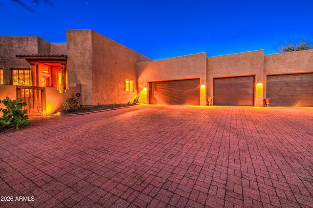 8540 E MCDOWELL Road 122, Mesa, AZ 85207