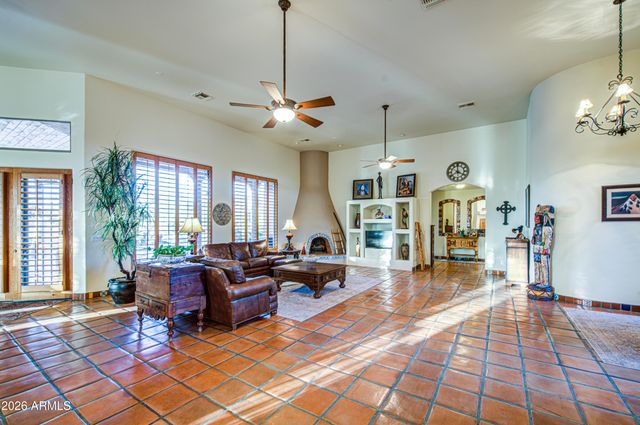 8540 E MCDOWELL Road 122, Mesa, AZ 85207