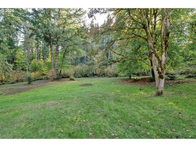 72792 Shoestring Rd, Cottage Grove, OR 97424
