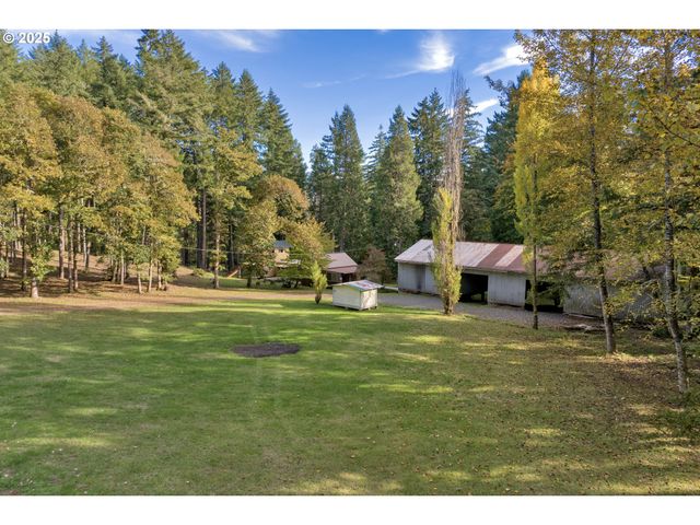 72792 Shoestring Rd, Cottage Grove, OR 97424