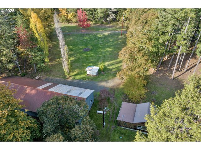 72792 Shoestring Rd, Cottage Grove, OR 97424