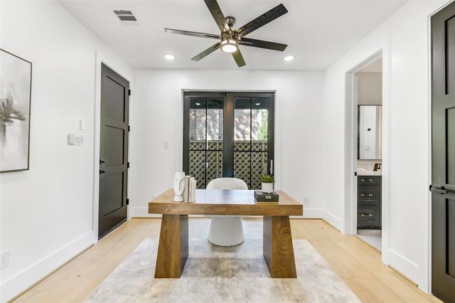 1907 Lauderdale Street, Houston, TX 77030