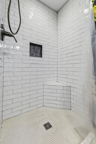 7617 W 63rd Terrace, Overland Park, KS 66202