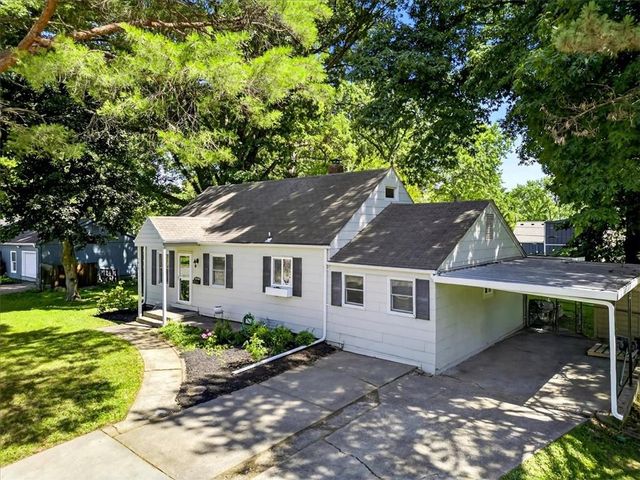 7617 W 63rd Terrace, Overland Park, KS 66202