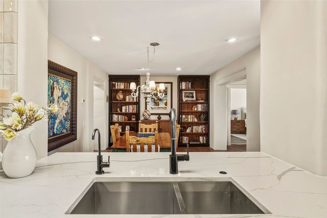 317 Calle Loma Norte, Santa Fe, NM 87501