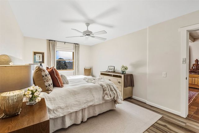 317 Calle Loma Norte, Santa Fe, NM 87501