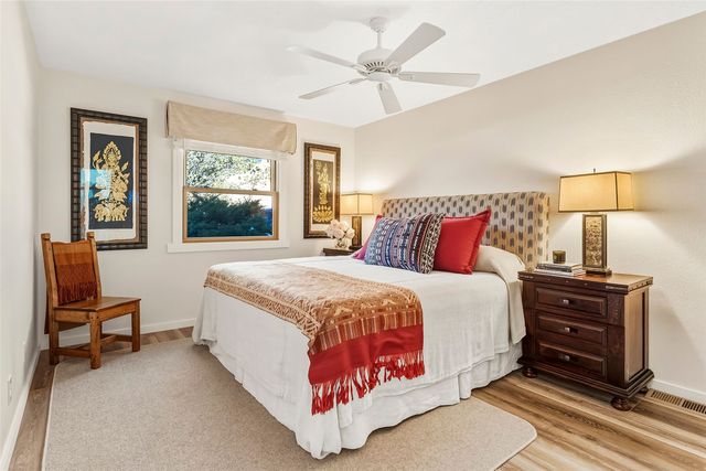 317 Calle Loma Norte, Santa Fe, NM 87501