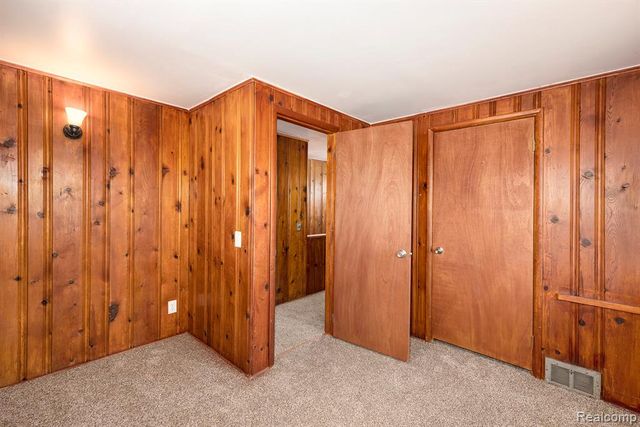 17124 Toepfer Drive, Eastpointe, MI 48021