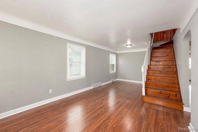 17124 Toepfer Drive, Eastpointe, MI 48021