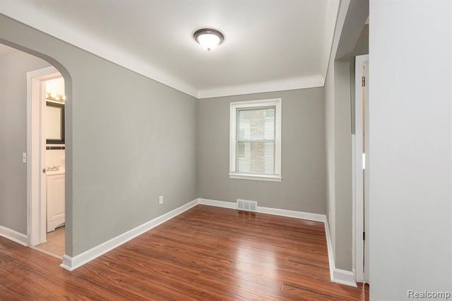 17124 Toepfer Drive, Eastpointe, MI 48021