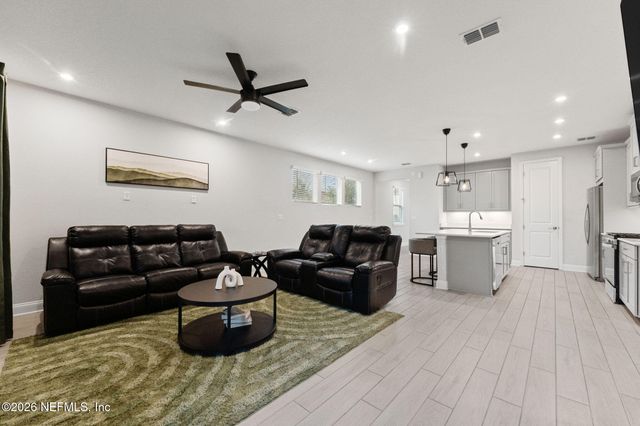 14157 PIER Lane, Jacksonville, FL 32224