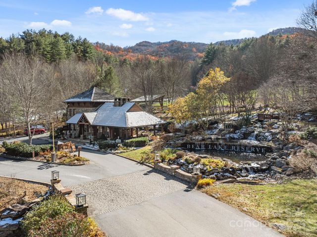 151 Trout Lily Lane, Tuckasegee, NC 28783
