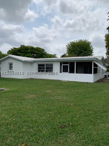 1024 NW 90th Way, Plantation, FL 33322