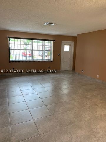 1024 NW 90th Way, Plantation, FL 33322