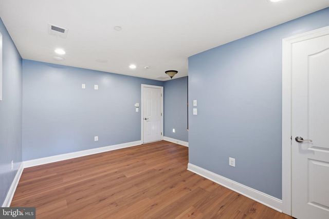 6109 SOLENT PL NE, Washington, DC 20011