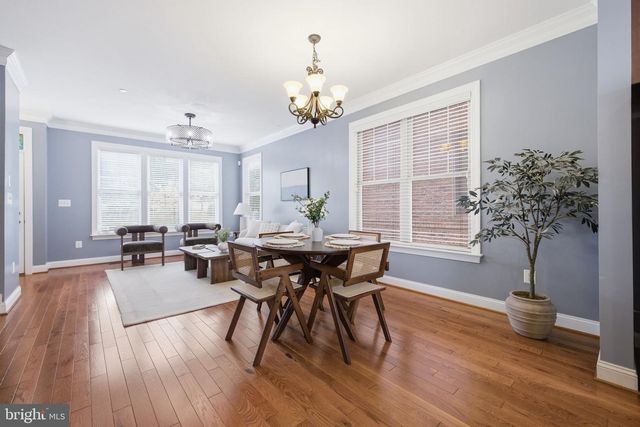 6109 SOLENT PL NE, Washington, DC 20011