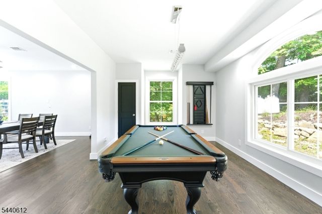 367 Maxim Dr, Hopatcong Boro, NJ 07843