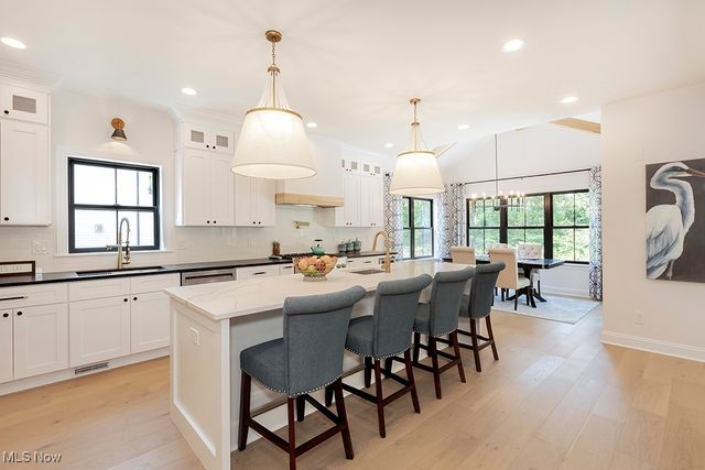 38325 Pettibone Road, Solon, OH 44139