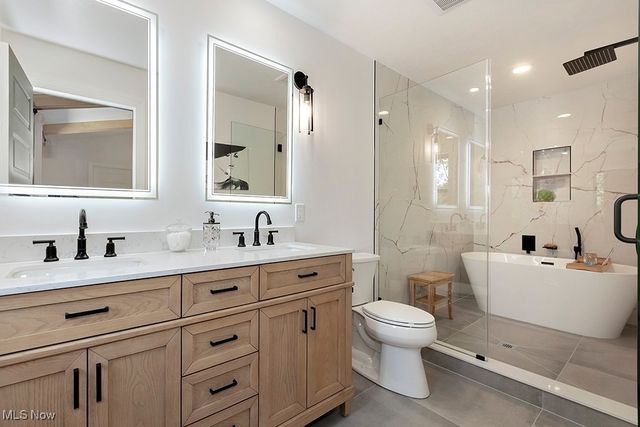 38325 Pettibone Road, Solon, OH 44139