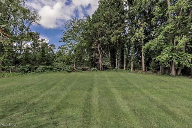 38325 Pettibone Road, Solon, OH 44139