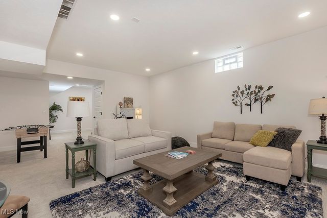 38325 Pettibone Road, Solon, OH 44139