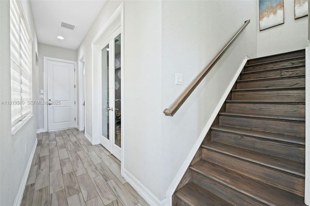 445 SW 113th Ln, Pembroke Pines, FL 33025