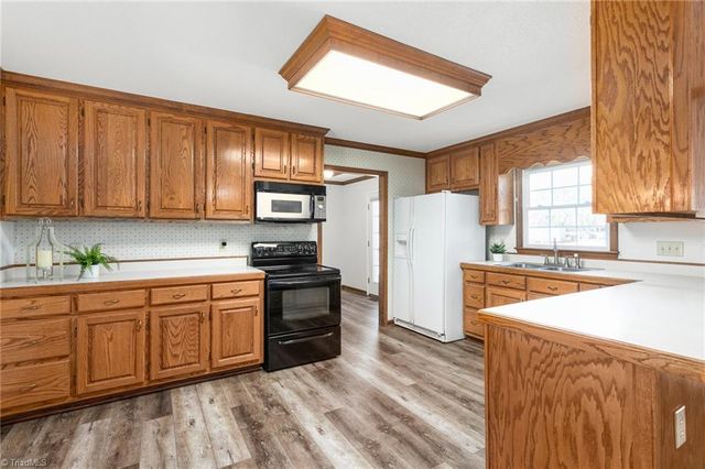 7021 Eaglesfield Road, Gibsonville, NC 27249