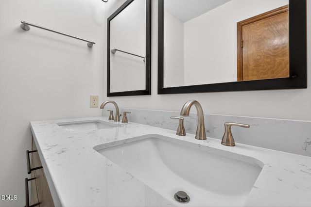 2022 Englewood Drive, Apex, NC 27539