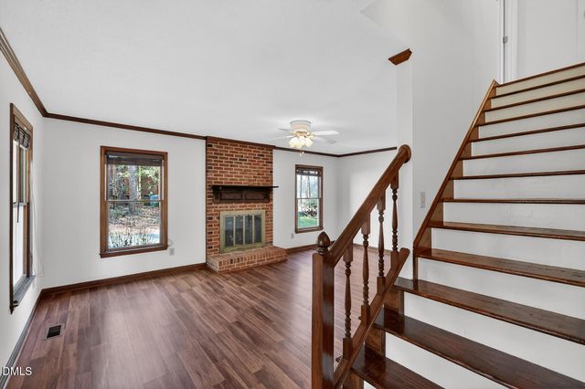 2022 Englewood Drive, Apex, NC 27539