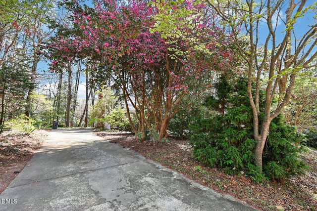 2022 Englewood Drive, Apex, NC 27539