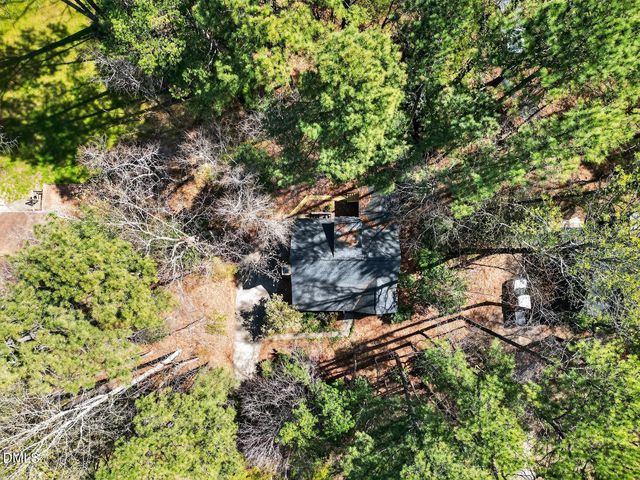 2022 Englewood Drive, Apex, NC 27539